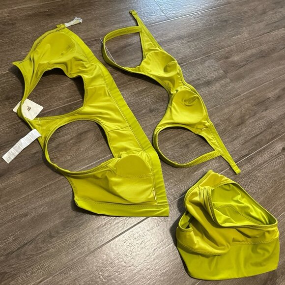 New Fabletics High Tide zip-front swim top and High Rise Swim Set green martini - Picture 7 of 9